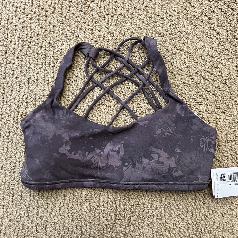 Lululemon free to be wild bra